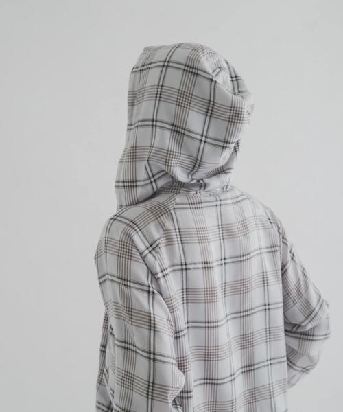 THE GOODLAND MARKET（ザグッドランドマーケット）の「cwtch　CHECK SHIRT HOODIE（シャツ/ブラウス・レディース・ブルー/ブラウン・FREE）」の15枚目の写真