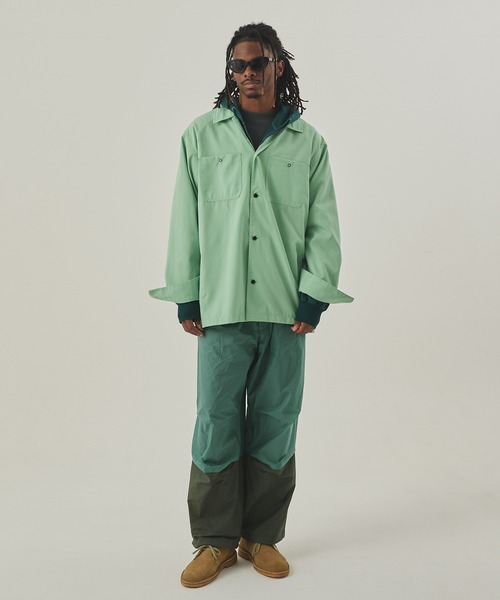 FIRST DOWN(ファーストダウン)の「オープナー シャツ(シャツ/ブラウス・メンズ・ブルーグリーン/テラコッタ/ネイビー/ホワイト・M/XL/L)」の6枚目の写真