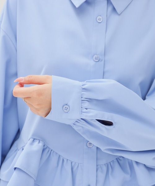 Honeys(ハニーズ)の「フリルヘムブラウス(シャツ/ブラウス・レディース・ブルー/ホワイト/ブラック・L/LL/M/S)」の22枚目の写真