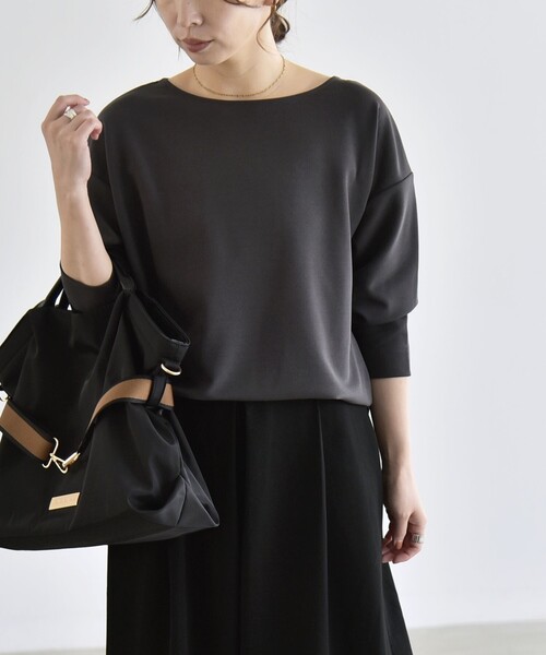 quaranciel(カランシエル)の「quaranciel:〈洗濯機可能〉カットジョーゼット ラウンドヘム ルーズ プルオーバー(Tシャツ/カットソー・レディース・チャコールグレー/ブラック/ネイビー/オフホワイト・ONE SIZE)」の22枚目の写真