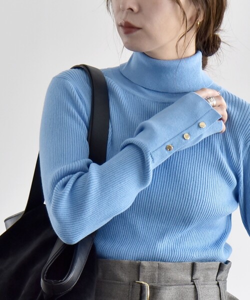 quaranciel(カランシエル)の「〈手洗い可能〉カシミヤ ミックス ハイゲージ タートルネック リブ ニット(ニット/セーター・レディース・ライトブルー/ブラック/チャコールグレー/オレンジ/その他/ナチュラル・ONE SIZE)」の5枚目の写真
