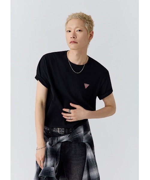 Guess(ゲス)の「UNISEX S/Slv Tee Shirt Tシャツ 半袖(Tシャツ/カットソー・メンズ・アイボリー/ブラック/ライトグレー・X-SMALL/SMALL/MEDIUM)」の8枚目の写真