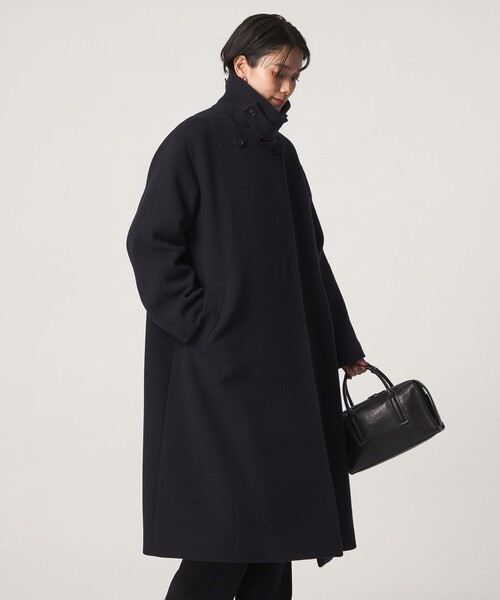 green label relaxing(グリーンレーベルリラクシング)の「CANGIOLI ステンカラー コート(ステンカラーコート・レディース・ネイビー/モカ・36/38/40)」の19枚目の写真
