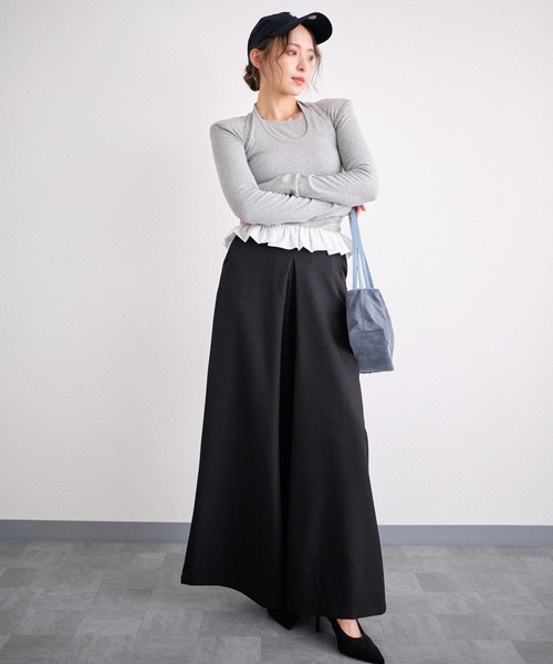 murea(ミュレア)の「センターインタックワイドパンツ(その他パンツ・レディース・アイボリー/グレー/ネイビー/ブラック・S/M)」の20枚目の写真