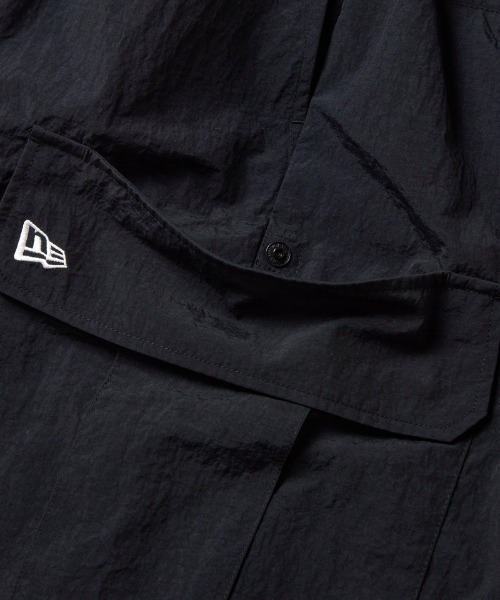 NEW ERA（ニューエラ）の「ニューエラ NEW ERA NYLON CURVED CARGO PANTS BLK（カーゴパンツ・メンズ・ブラック・LL/M）」の10枚目の写真