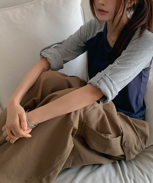 VIVID LADY(ビビッドレディー)の「ロールアップ配色 ラグランロングTシャツ(Tシャツ/カットソー・レディース・ライトブルー/ネイビー/ピンク/ミント・FREE)」の19枚目の写真