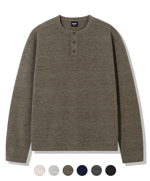 TRILLION(トリリオン)の「ウォッシャブル クロップド ヘンリーネック ニット_6color(ニット/セーター・メンズ・アイボリー/チャコール/グレー/ネイビー/ブラウン/ブラック・X-LARGE/MEDIUM/LARGE)」の5枚目の写真
