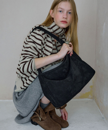 Comfy Hobo Bag _ Suede Black