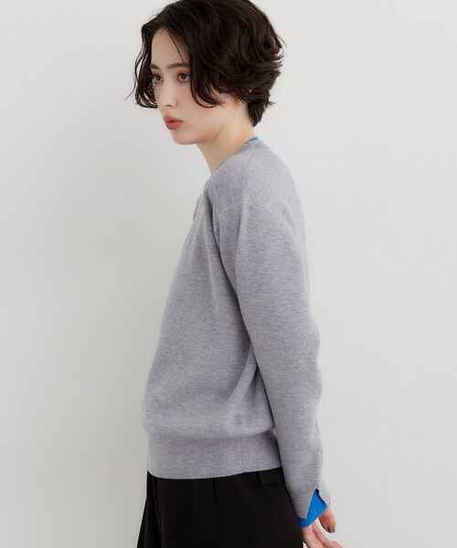 THE SHOP TK (ザ ショップ ティーケー )の「【洗える】もにゅ重ね配色リブプルオーバー(ニット/セーター・レディース・ネイビー/ダークブラウン/グレー・13/12)」の4枚目の写真