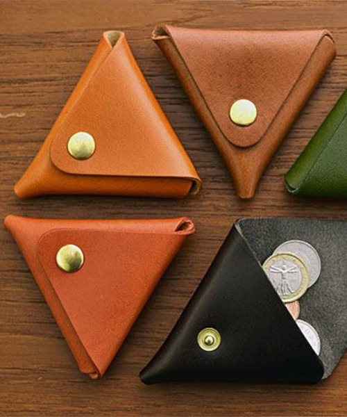 DURAM FACTORY（ドゥラムファクトリー）の「DURAM ドゥラム レザー トライアングルコインケース 小銭入れ コンパクト ミニ財布 15016（コインケース・メンズ・ブラウン/ダークブラウン/グリーン/レッド/ライトブラウン/ブラック・FREE）」の14枚目の写真