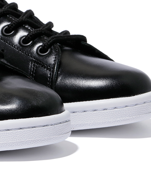 adidas(アディダス)の「adidas Originals STAN SMITH "Black/White"(スニーカー・メンズ・ブラック・26.0cm/27.0cm/26.5cm/27.5cm/28.0cm/28.5cm)」の3枚目の写真