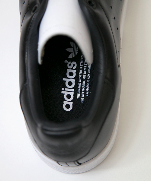 adidas(アディダス)の「adidas Originals STAN SMITH "Black/White"(スニーカー・メンズ・ブラック・26.0cm/27.0cm/26.5cm/27.5cm/28.0cm/28.5cm)」の9枚目の写真