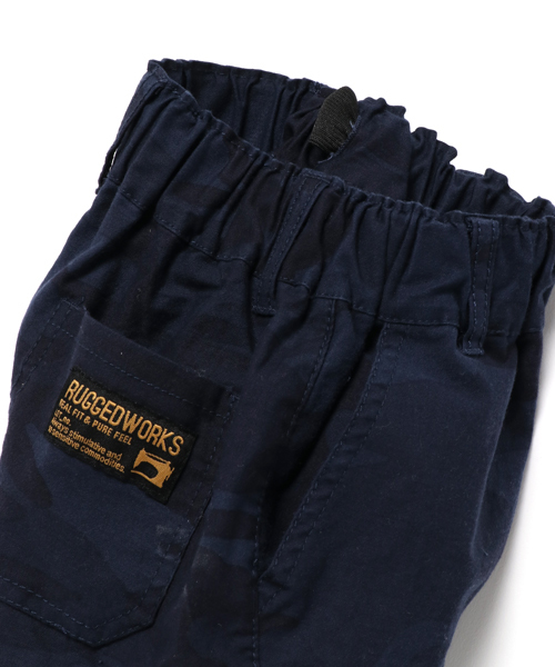 RUGGEDWORKS（ラゲッドワークス）の「カモフラテーパードロングパンツ（カーゴパンツ・キッズ・ブラウン/ネイビー・130cm/140cm/80ｃｍ/100cm/90cm/110cm/120cm）」の4枚目の写真