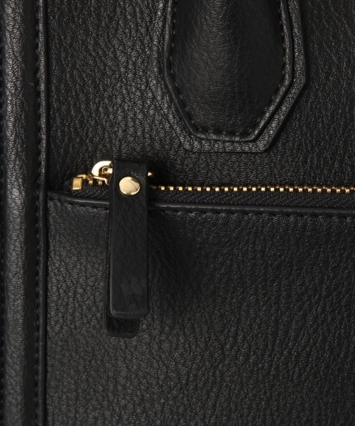 GLOBAL WORK(グローバルワーク)の「スクエアミニトート/767098(トートバッグ・レディース・ブラック/ブラウン/レッド・FREE)」の6枚目の写真