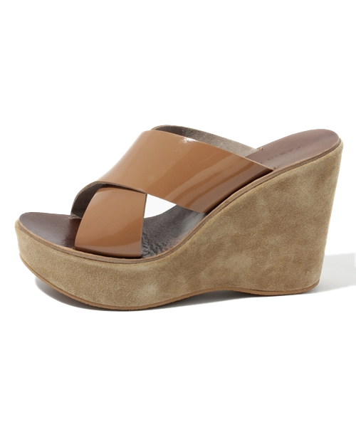 NANO universe（ナノユニバース）の「LB/スエードウェッジサンダル（サンダル・レディース・キャメル・36/37/38）」の2枚目の写真