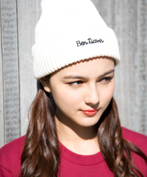 BEN DAVIS ORIGINALS（ベンデイビスオリジナルス）の「BEN DAVIS EMBROIDERY KNIT CAP（ニットキャップ/ビーニー・レディース・ブラック/ネイビー/オフホワイト/イエロー/ブルー/杢グレー/スミクロ/ワイン・FREE）」の2枚目の写真