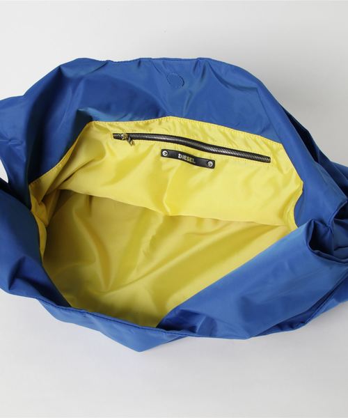 DIESEL(ディーゼル)の「X05419P1701(ショルダーバッグ・レディース・ブラック/ブルー・UNI)」の6枚目の写真