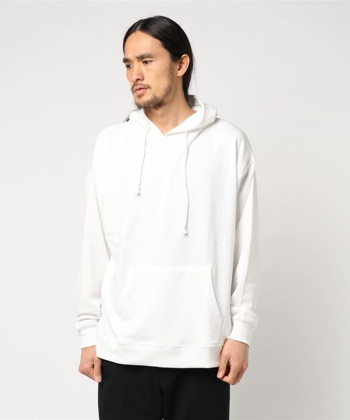 go slow caravan（ゴースローキャラバン）の「PANHARD/パンハード　T/C裏毛BIGプルパーカー（パーカー・メンズ・ホワイト/ブラック/杢グレー/チャコール/グリーン/ブルー/ネイビー/パープル/イエロー/レッド・LARGE/MEDIUM/X-LARGE）」の2枚目の写真