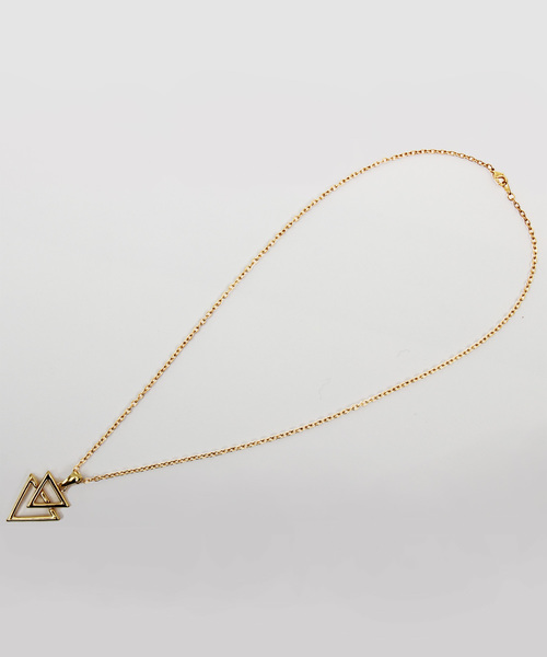 8(eight)(エイト)の「トライアングル ネックレス 三角形(ネックレス・メンズ・ブラック/シルバー/ゴールド・FREE)」の1枚目の写真