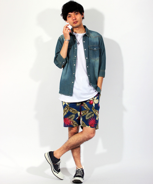 8(eight)(エイト)の「トライアングル ネックレス 三角形(ネックレス・メンズ・ブラック/シルバー/ゴールド・FREE)」の4枚目の写真