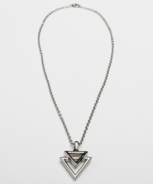 8(eight)(エイト)の「トライアングル ネックレス 三角形(ネックレス・メンズ・ブラック/シルバー/ゴールド・FREE)」の8枚目の写真