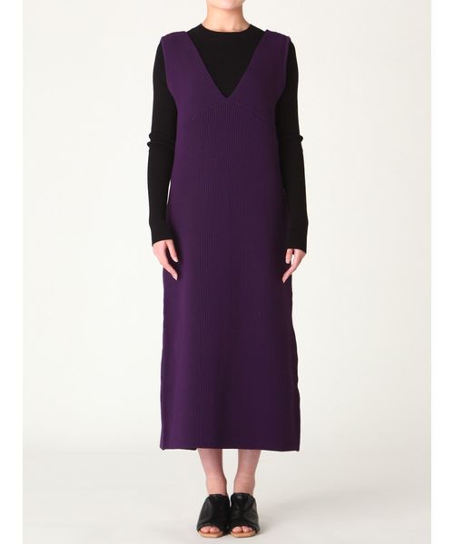 LAGUNAMOON（ラグナムーン）の「Vネックニットジャンパースカート（ワンピース・レディース・ライトグレー/ブラック/パープル・SMALL/MEDIUM）」の5枚目の写真