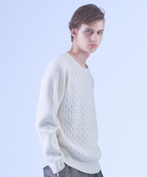 ABAHOUSE(アバハウス)の「【LANEROSSI】RIB×CROSSKNIT クルーネックニット(ニット/セーター・メンズ・オフホワイト/グレー/ブルー/ブラック/オレンジ・44/46/48)」の2枚目の写真