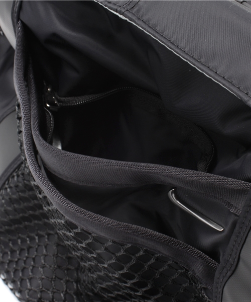 NIKE（ナイキ）の「ナイキ ビクトリー ジム クラブ バッグ NIKE VICTORY GYM CLUB BA4734（ショルダーバッグ・レディース・ブラック/ピンク・ONE SIZE）」の9枚目の写真