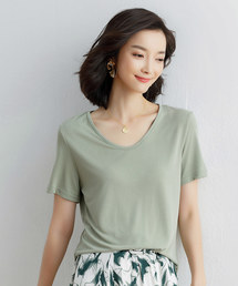 とろみVネックシンプルTシャツ