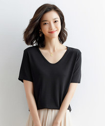 とろみVネックシンプルTシャツ