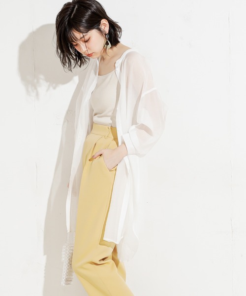 natural couture（ナチュラルクチュール）の「バンドカラーシアーロングシャツ（シャツ/ブラウス・レディース・ベージュ/オフホワイト/オレンジ/ミント・FREE）」の6枚目の写真