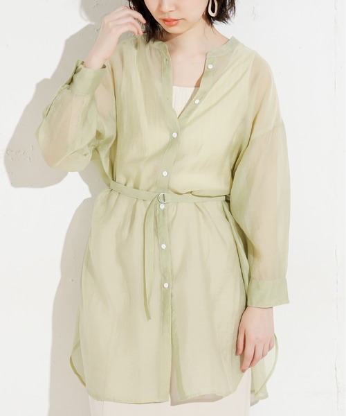 natural couture（ナチュラルクチュール）の「バンドカラーシアーロングシャツ（シャツ/ブラウス・レディース・ベージュ/オフホワイト/オレンジ/ミント・FREE）」の17枚目の写真