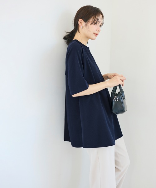 coca(coca)(コカ)の「エンボス加工Aライン半袖チュニック(Tシャツ/カットソー・レディース・ホワイト/ブラック/ダークベージュ/ネイビー/ライトグレー/ライトグリーン/アイボリー/ライトブルー/ベージュ・ONE SIZE/L/M/S)」の22枚目の写真