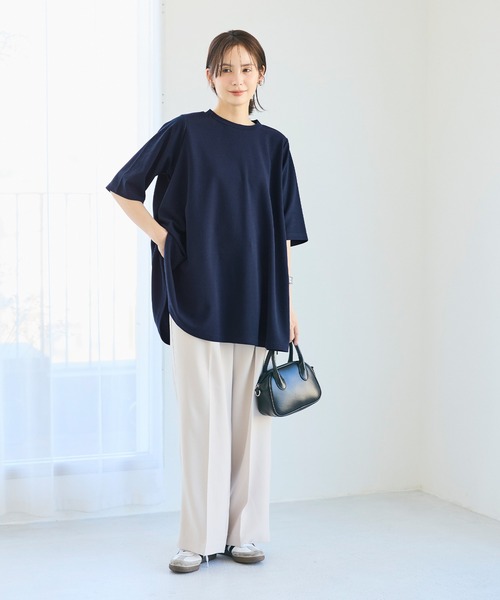 coca(coca)(コカ)の「エンボス加工Aライン半袖チュニック(Tシャツ/カットソー・レディース・ホワイト/ブラック/ダークベージュ/ネイビー/ライトグレー/ライトグリーン/アイボリー/ライトブルー/ベージュ・ONE SIZE/L/M/S)」の20枚目の写真