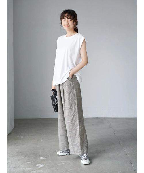AMERICAN HOLIC(アメリカンホリック)の「ショルダータックフレンチスリーブカットプルオーバー〇 *(Tシャツ/カットソー・レディース・ブラック/ブラウン/オフホワイト/キャメル・M/L)」の8枚目の写真