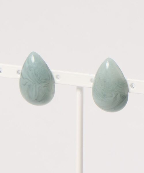 tone(トーン)の「【lea.acc*maamee*】しずくマーブルシンプルピアス(ピアス(両耳用)・レディース・イエロー/ブルー/グリーン/ベージュ/グリーン系その他/ホワイト/ブラック/ボルドー・FREE)」の6枚目の写真