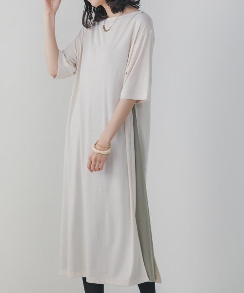 Bou Jeloud(ブージュルード)の「サイドスリットインナーセットワンピース(ワンピース・レディース・オフホワイト/ブルー・38)」の17枚目の写真