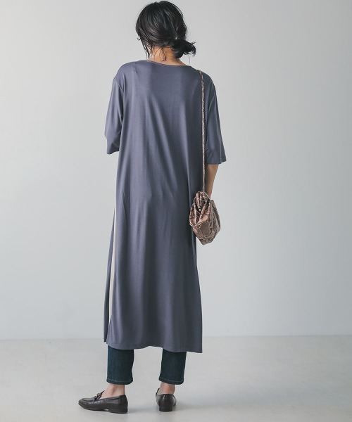 Bou Jeloud(ブージュルード)の「サイドスリットインナーセットワンピース(ワンピース・レディース・オフホワイト/ブルー・38)」の3枚目の写真