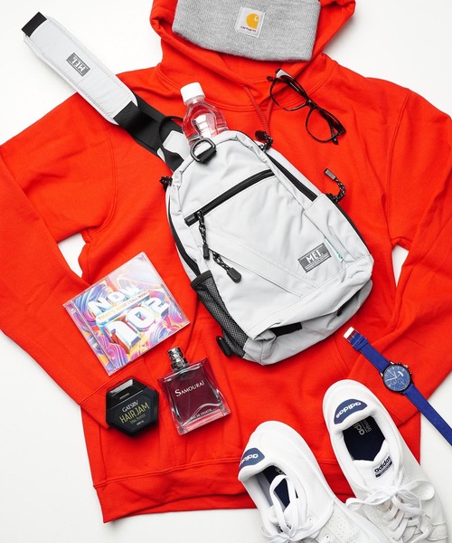 MEI(メイ)の「MEI OLD BASIC BODY SHOUL(ST)(ボディバッグ/ウエストポーチ・レディース・ホワイト/ブルー/イエロー/レッド/グレー/ワイン/ブラウン/ライトブルー/グリーン・FREE)」の2枚目の写真
