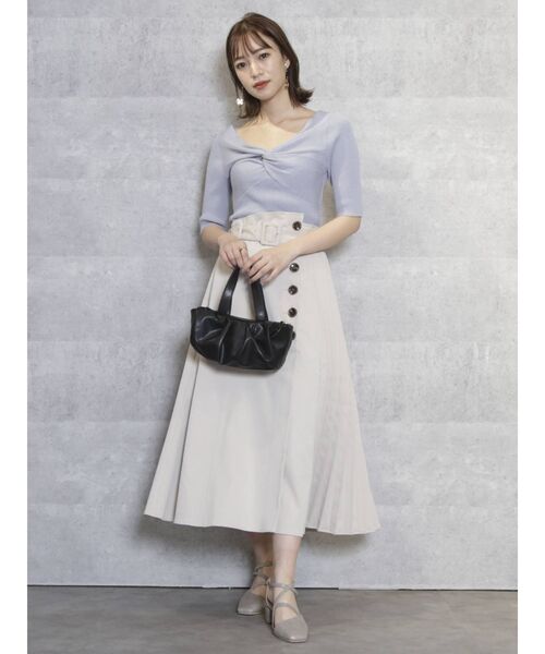 dazzlin(ダズリン)の「サイドプリーツボタンフレアスカート(スカート・レディース・ブルー/ベージュ/モカ・SMALL/MEDIUM)」の7枚目の写真