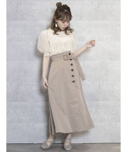 dazzlin(ダズリン)の「サイドプリーツボタンフレアスカート(スカート・レディース・ブルー/ベージュ/モカ・SMALL/MEDIUM)」の11枚目の写真