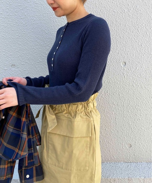 PICCIN（ピッチン）の「ヘンリーネックニット（ニット/セーター・レディース・チャコールグレー/ブラック/ベージュ・M）」の18枚目の写真