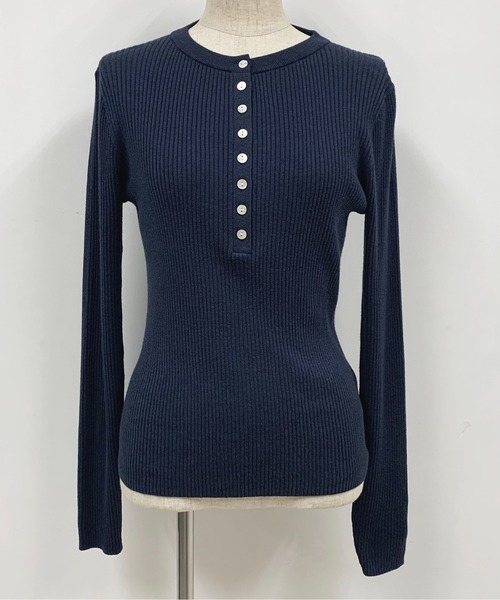 PICCIN（ピッチン）の「ヘンリーネックニット（ニット/セーター・レディース・チャコールグレー/ブラック/ベージュ・M）」の19枚目の写真