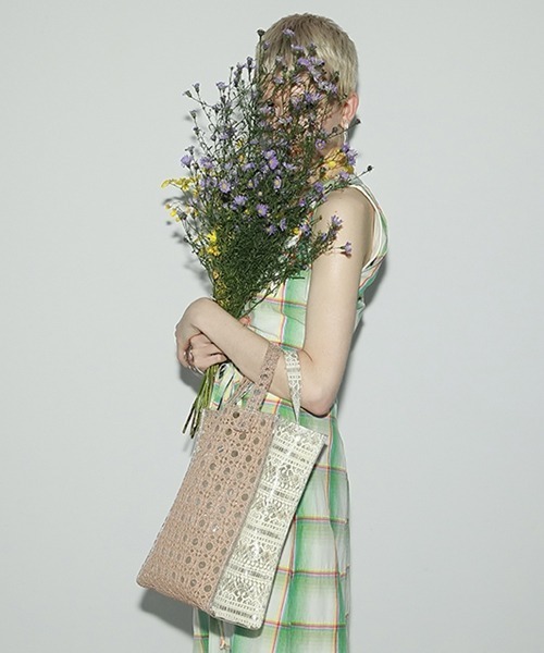 Casselini（キャセリーニ）の「レーストート（トートバッグ・レディース・アイボリー/クリーム/ブルー系その他/グリーン・FREE）」の17枚目の写真