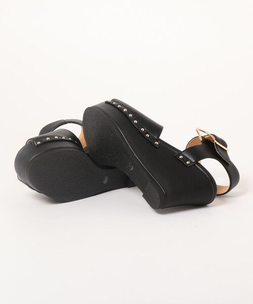 To b. by agnes b.（トゥービーバイアニエスベー）の「WP65 CHAUSSURES 