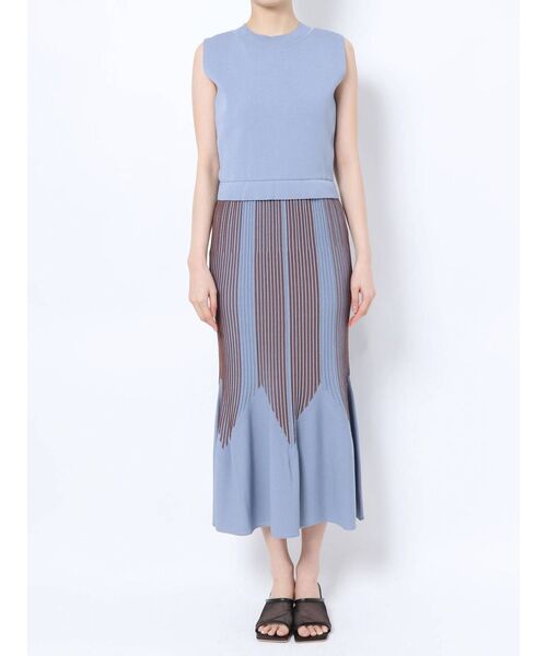 LAGUNAMOON（ラグナムーン）の「バイカラーラインニットワンピース（ワンピース・レディース・ベージュ/ブラック/ブルー・SMALL/MEDIUM）」の8枚目の写真