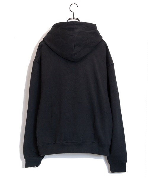 muahmuah（ムーアムーア）の「MUAHMUAH-ロゴ切替プルパーカー/ムアムア（パーカー・レディース・ホワイト/ブラック/ピンク・FREE）」の7枚目の写真