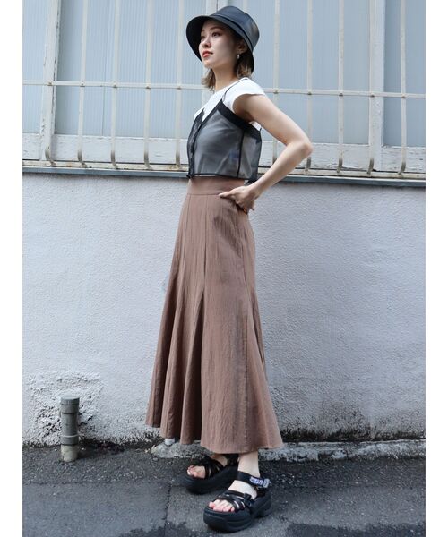 MURUA（ムルーア）の「シアーキャミレイヤードトップス（Tシャツ/カットソー・レディース・ブラック/パープル/ベージュ・FREE）」の12枚目の写真