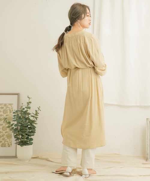 SPADACINI のシルク100％の大変洗練されたワンピースです。