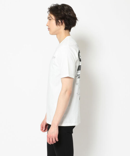 AVIREX（アヴィレックス）の「プリント Tシャツ ネクスト-ジェン/SS PRINT T-SHIRT NEXT-GEN/アヴィレックス/AVIREX（Tシャツ/カットソー・メンズ・ホワイト/ブラック/オリーブ/ブルーグレー・MEDIUM/LARGE/X-LARGE/XX-LARGE）」の5枚目の写真